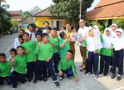 GELAR AKSI NYATA, SISWA SDN BEKASI JAYA III ADAKAN DOA DAN GALANG DONASI UNTUK BANTU PALESTINA