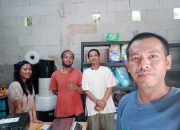 Warga RT 01 RW 03 Kelurahan Padurenan, khususnya forum warga padurenan rutin ronda malam setiap hari