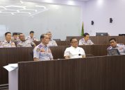 Pj. Wali Kota Bekasi Hadiri Rapat Koordinasi Pengamanan Arus Mudik Via Zoom Meeting