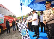 Pj. Wali Kota Bekasi Lepas Keberangkatan 550 Peserta Mudik Gratis