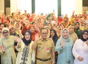 Seminar Hari Kartini, Pj. Wali Kota Bekasi: “Setiap Wanita Penting untuk Pancarkan Brain, Beauty, Behavior”