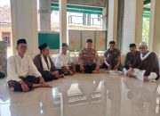 “Bhabinkamtibmas Jatirangga Laksanakan Sholat Jumat Keliling dan Sosialisasi Kamtibmas Menjelang Pilkada”