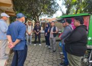 Kolaborasi DLH dengan OPD dalam Monev Pengecekan Fisik Bantuan Sosial di Kecamatan Bantargebang