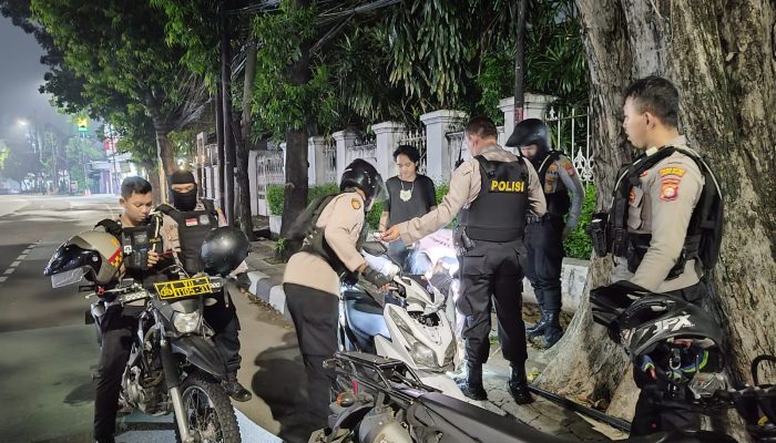 Tim Patroli Perintis Presisi Polres Metro Jakarta Selatan Berhasil Cegah Peredaran Narkoba dikalangan Remaja Dini Hari Tadi