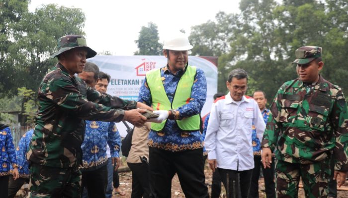 Kota Bekasi Tancap Gas! Tri Adhianto dan Harris Bobihoe Resmikan Peletakan Batu Pertama Koperasi Desa Merah Putih — Gerakan Ekonomi Rakyat Skala Nasional Dimulai dari Rawalumbu!