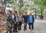 Sudah Lama Diperingatkan, Bangunan Liar di Mutiara Gading Timur Akhirnya Ditertibkan